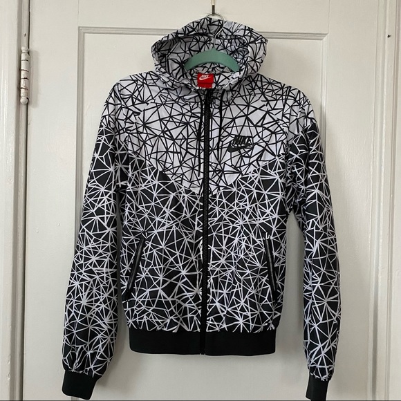 Nike geometric windrunner jacket - Picture 2 of 13